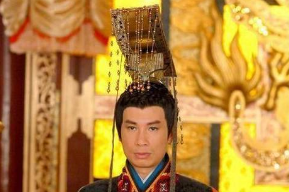 唐宣宗李忱在被封为光王时为什么要装疯卖傻呢
