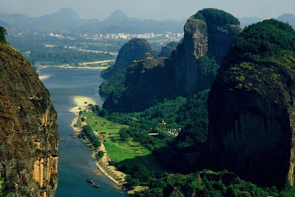 全国排名前十的5A景来自区有哪些？