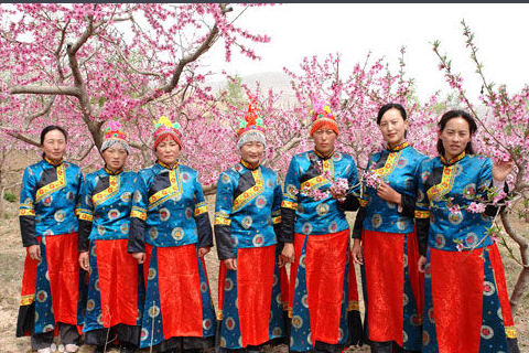 土族服饰的介绍
