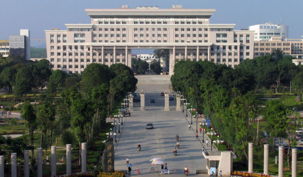 广西都有来自哪些大学