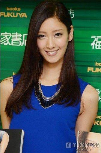 菜菜绪的介绍