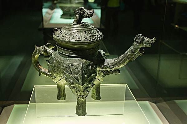 “雕虫小技”中“雕虫”、“小技”分别指什么？