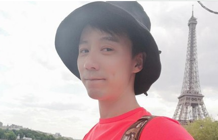 袁春望扮演挥者关评的原因是什么？